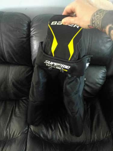 Bauer Total One NXG Girdle Senior Medium