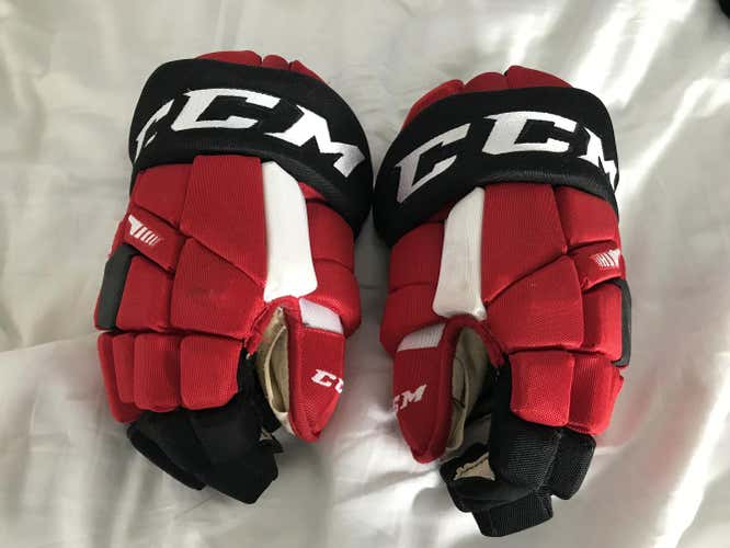 New CCM New Jersey Devils Gloves
