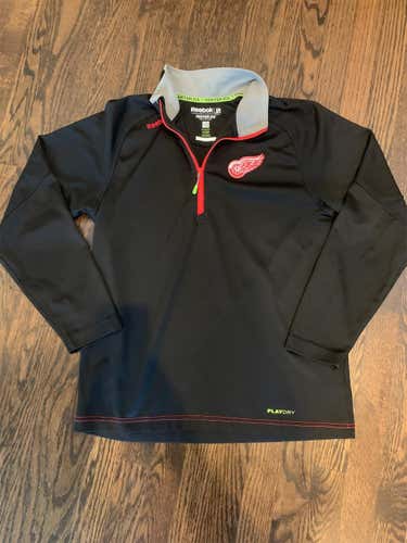 Detroit Red Wings 1/4 Zip Performance Top Reebok Adult Medium
