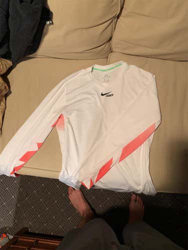 New Nike Shirt Adult