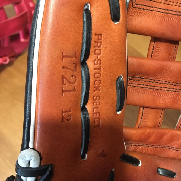 A2K Baseball Glove