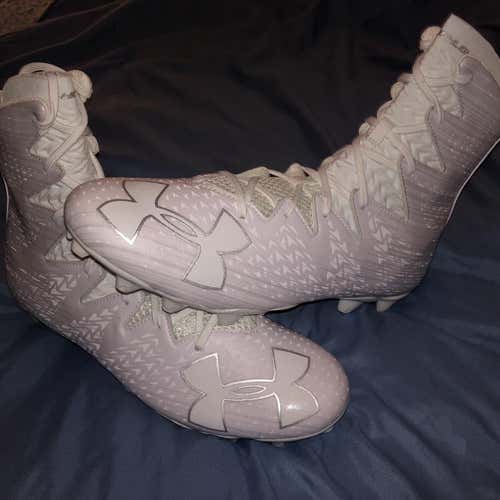 Size 13 New Under Armour Highlight Cleats Adult