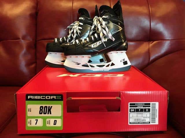 New CCM Ribcor 80K Hockey Skates Senior Size 7