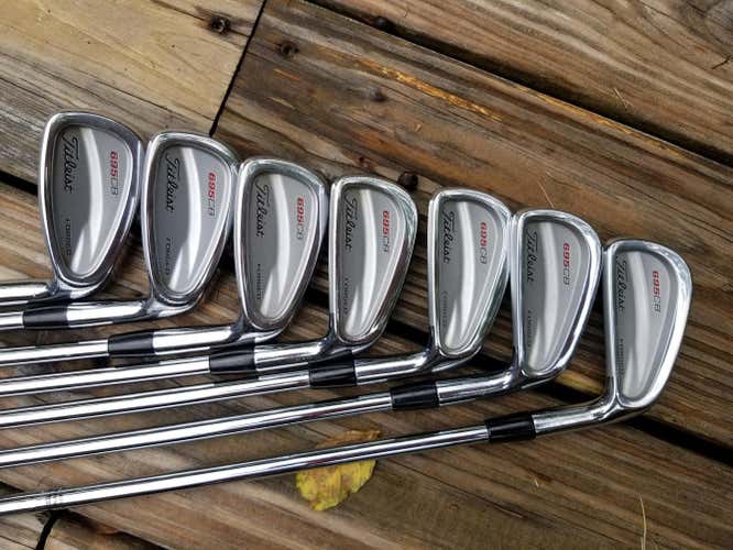 Titleist Iron Set Righty