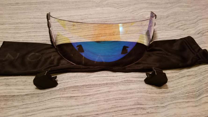 Throne vison O1 Frost visor