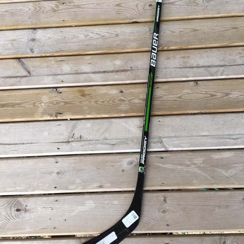 New Prodigy Hockey Stick 30 Flex - green Right