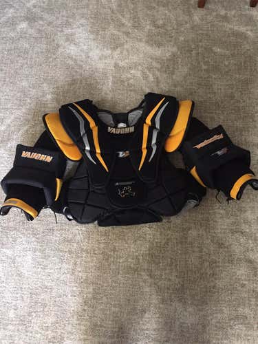Velocity V7 XF Pro Chest and Arm Protector Goalie Chest Protector Senior