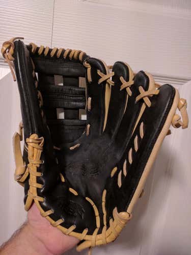 Nike Diamond Elite Show 12.75 Baseball Glove Adult