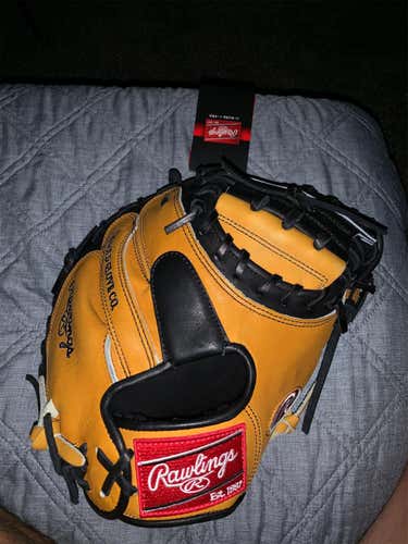 New Heart of the Hide Baseball Glove