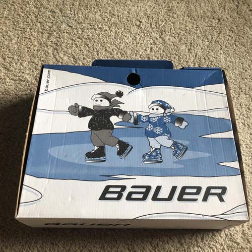 New Lil Champ Hockey Skates  Size 6
