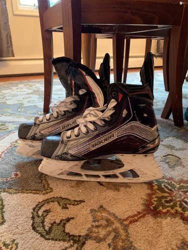 USED Pro Stock Vapor 1X Hockey Skates Senior Size 7.5