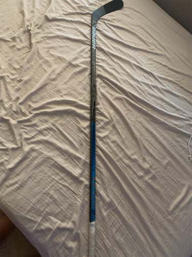Nexus 2N Pro Hockey Stick Righty Mid Senior
