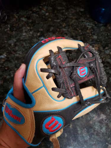 Wilson A500 Baseball Glove