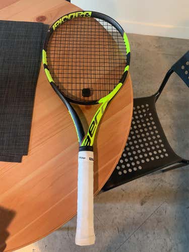 Pure Aero Tour Tennis Racquet