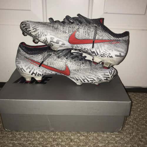 New Vapor Cleats