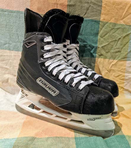 Like New PRO STOCK Bauer Nexus (VAPOR V-Cut) Skates Size 8.0D