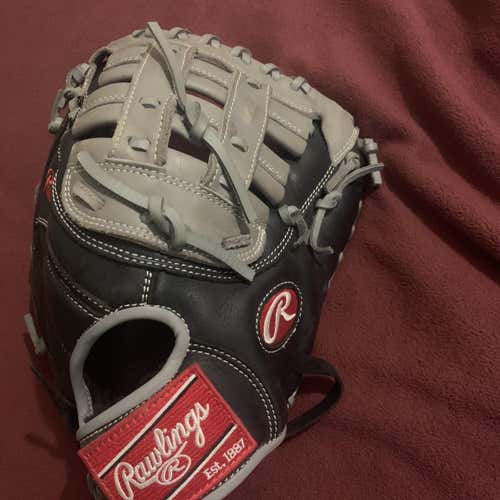 Rawlings Baseball Glove