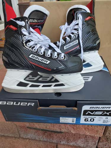 Bauer Nsx Hockey Skates Senior Size 6.