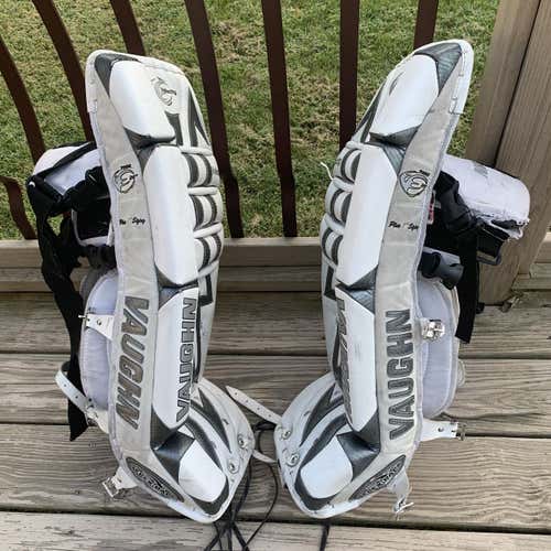 Vaughn Goalie Leg Pads Youth