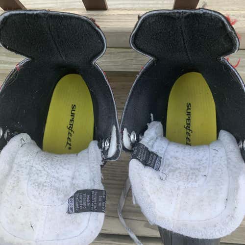 Vapor X500 Hockey Skates Youth  Size 3