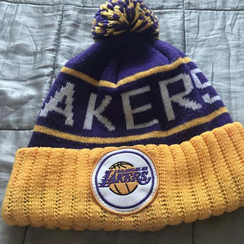 Los Angeles Lakers Toque (bundle)