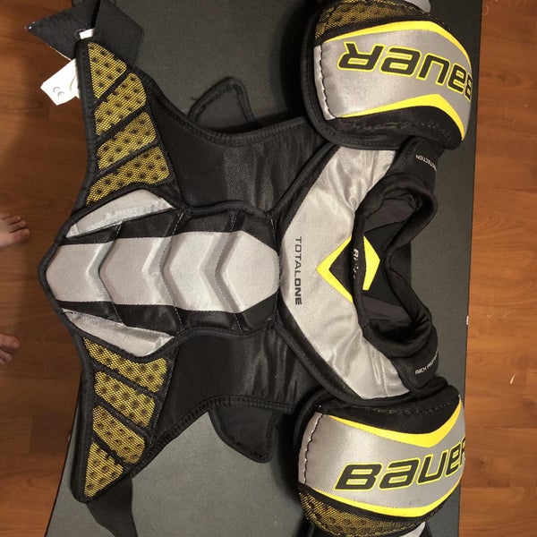 Supreme TotalOne NXG Shoulder Pads Senior