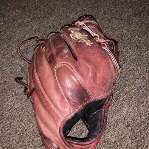 Used Rawlings HOH finger shift model 11.75”
