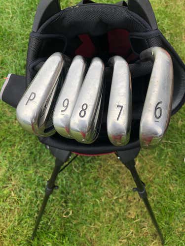 New 718 AP1 Iron Set Righty 6-PW