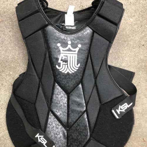 King Chest Protector Adult