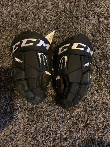 CCM Gloves