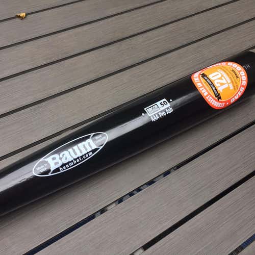 Baum Bat 32” Brand New