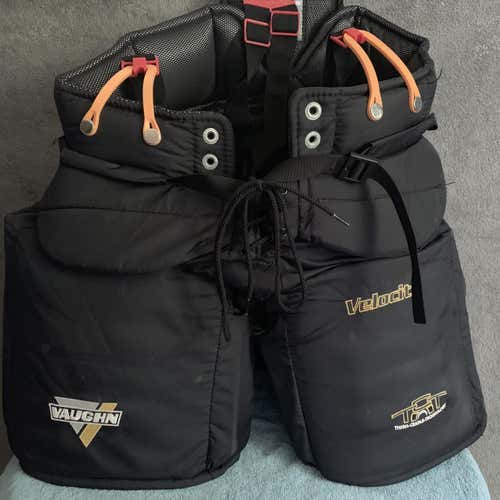 Vaughn Hockey Goalie Pants Senior XXL