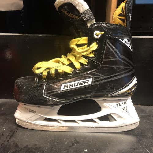 Supreme 180 Hockey Skates Junior Size 3