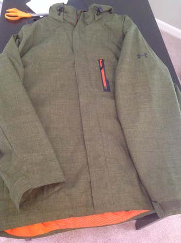 Under Armour snowboarding  Jacket Adult