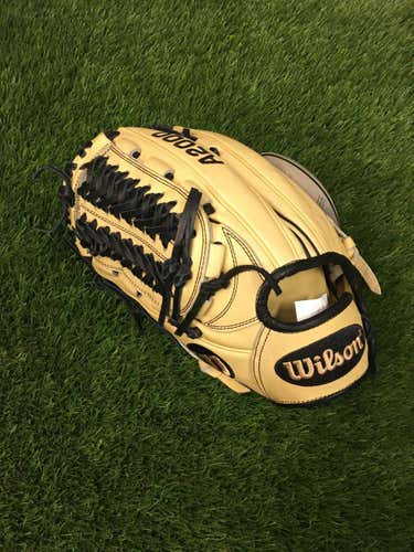 New 2018 Wilson A2000 D33 11.75" LHT Baseball Glove - WTA20RB18D33