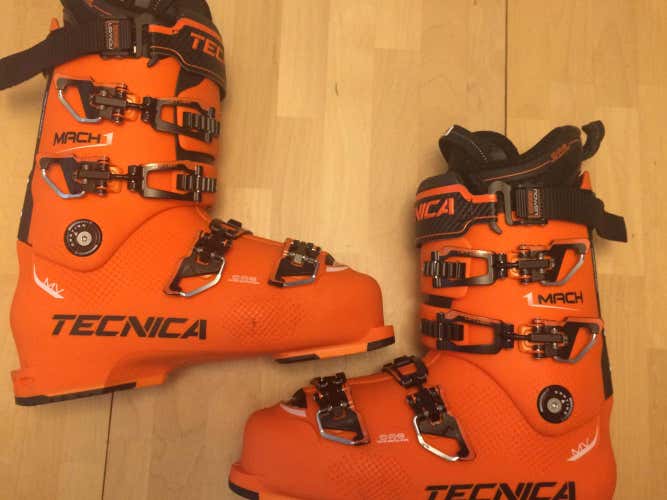 TECNICA MACH 1 MV 130 MENS 28.5 *** 5 DAYS ON SNOW ***
