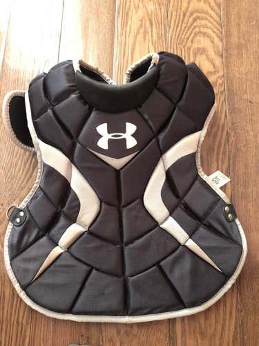 Under Armour Youth Chest Protector