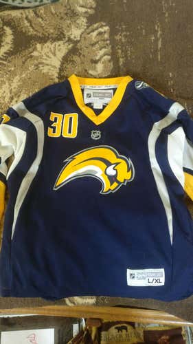 Buffalo youth L/XL Jersey