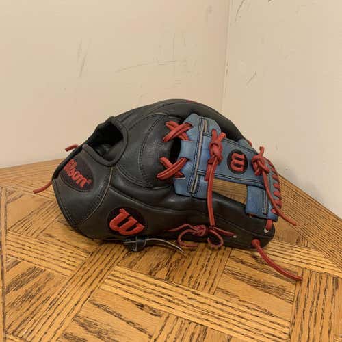 A2000 Baseball Glove Adult