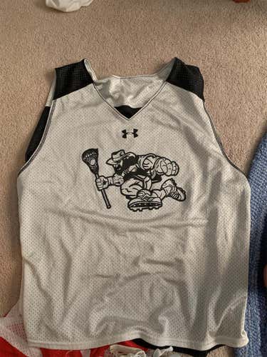 Roughrider UA Pinnie
