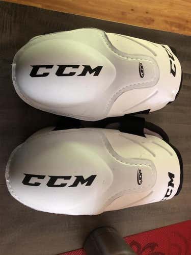 New CCM 19K Elbow Pads Senior