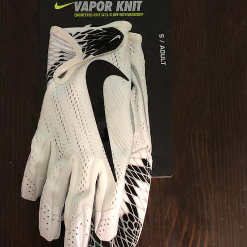 New Nike Vapor Knit Gloves
