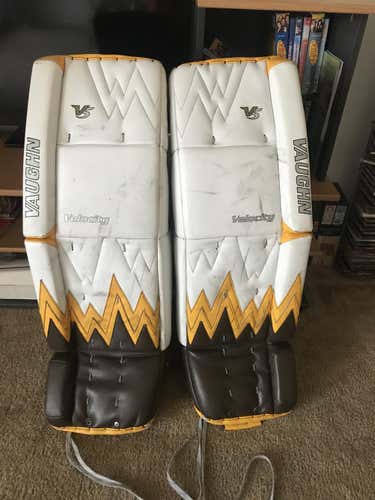 Vaughn Velocity V5 Goalie Leg Pads Senior Pro Stock