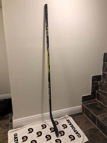 New CCM Super Tacks Pro Stock Left Handed P-90 Curve -85 Flex Hockey Stick