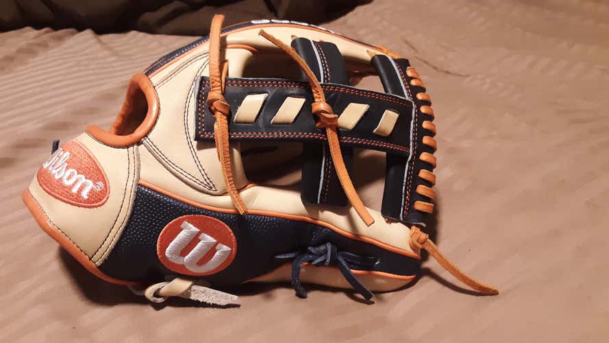 Wilson Baseball Glove