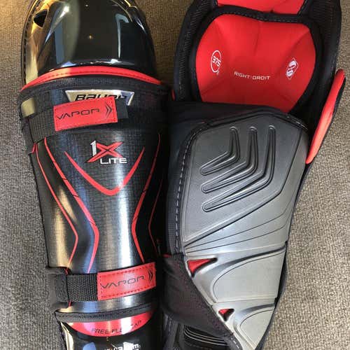 New Vapor 1X Lite Shin Pads Senior Pro Stock
