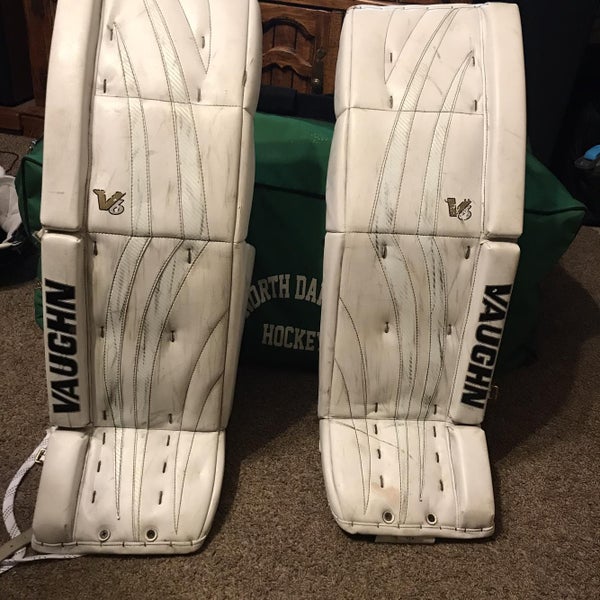 Velocity V6 Goalie Leg Pads Senior