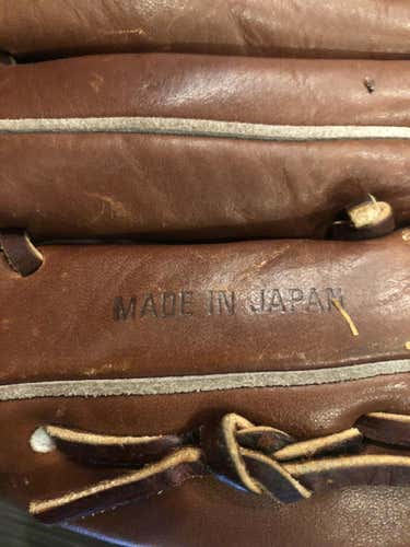 Brown Adult Right Handed Infield Zett BIG-1504 Zifect Series Baseball Glove 11"