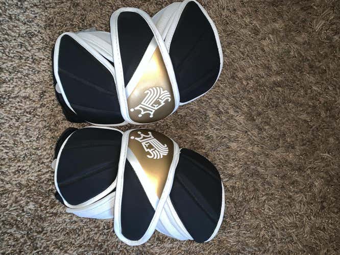 Rochester Rattlers elbow pads