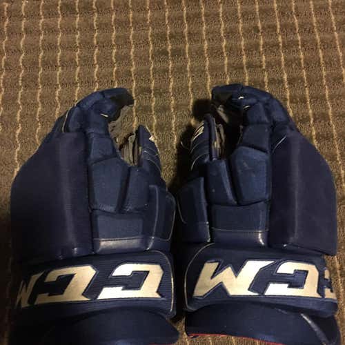 U+ Crazy Light Gloves Senior Pro Stock